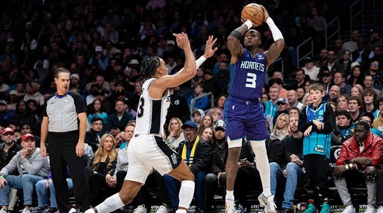 Charlotte ile Miami arasında Terry Rozier & Kyle Lowry takası 2 Charlotte ile Miami arasında Terry Rozier & Kyle Lowry takası