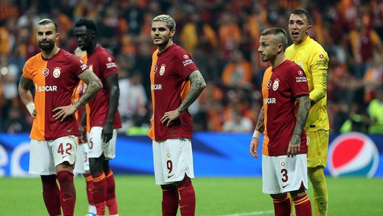 Galatasaray'dan Leipzig ile Angelino görüşmesi: Almanlar kararı duyurdu 2 Galatasaraydan Leipzig ile Angelino görüşmesi: Almanlar kararı duyurdu