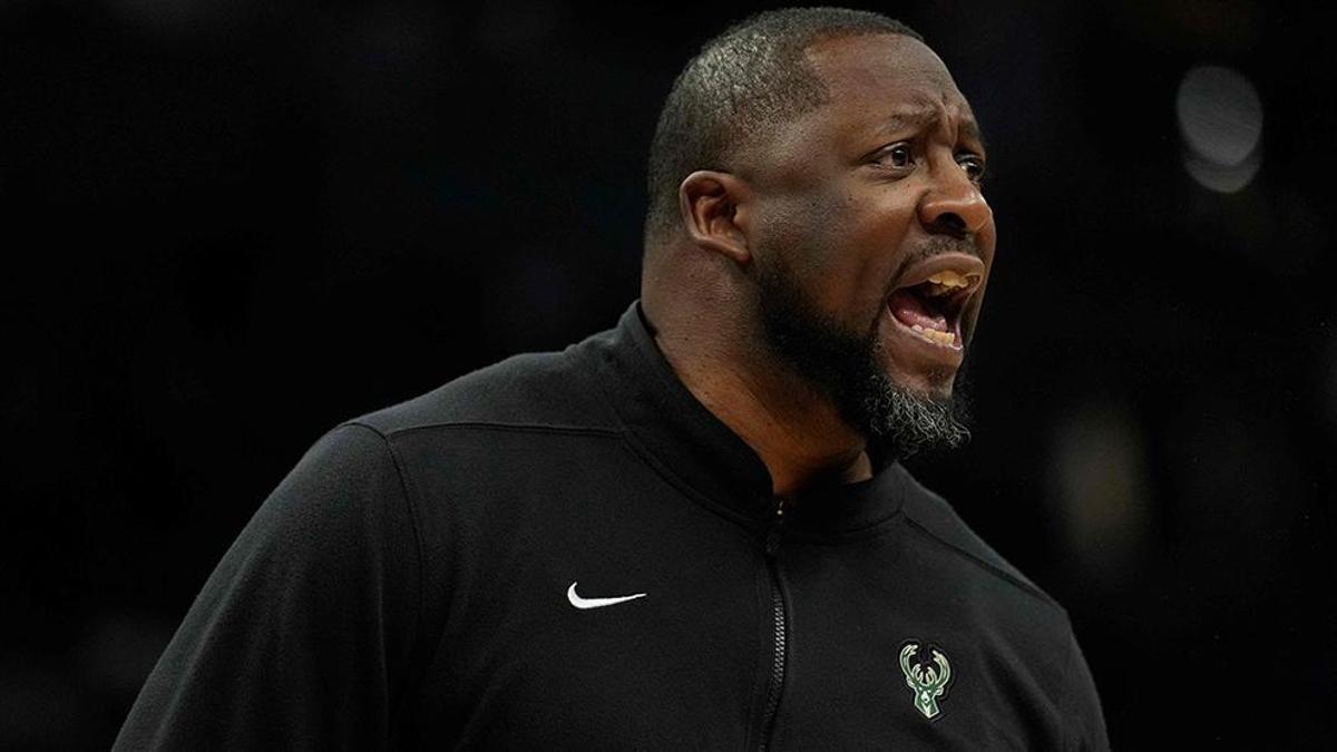 milwaukee bucksta adrian griffinin gorevine son verildi
