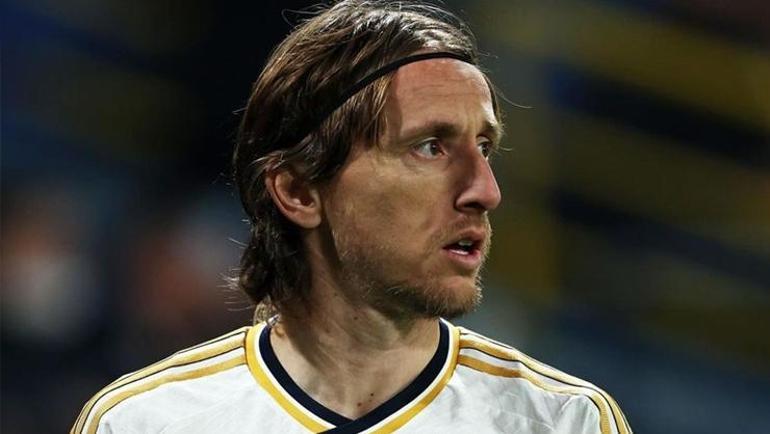 Modric'ten Arda Güler öfkesi: 'Lanet olsun!' Real Madrid antrenmanında... 3 Modricten Arda Güler öfkesi: Lanet olsun Real Madrid antrenmanında...