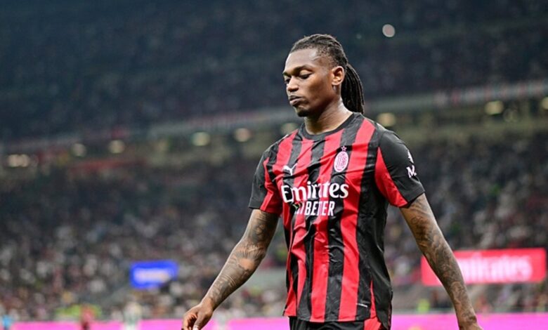 Fenerbahçe'de Rafael Leao ısrarı! Görüşmelerde Fikayo Tomori önerildi 1 haber 3627